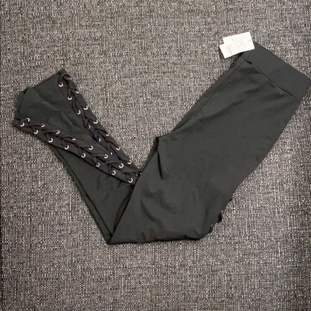 Side Tie Leggings